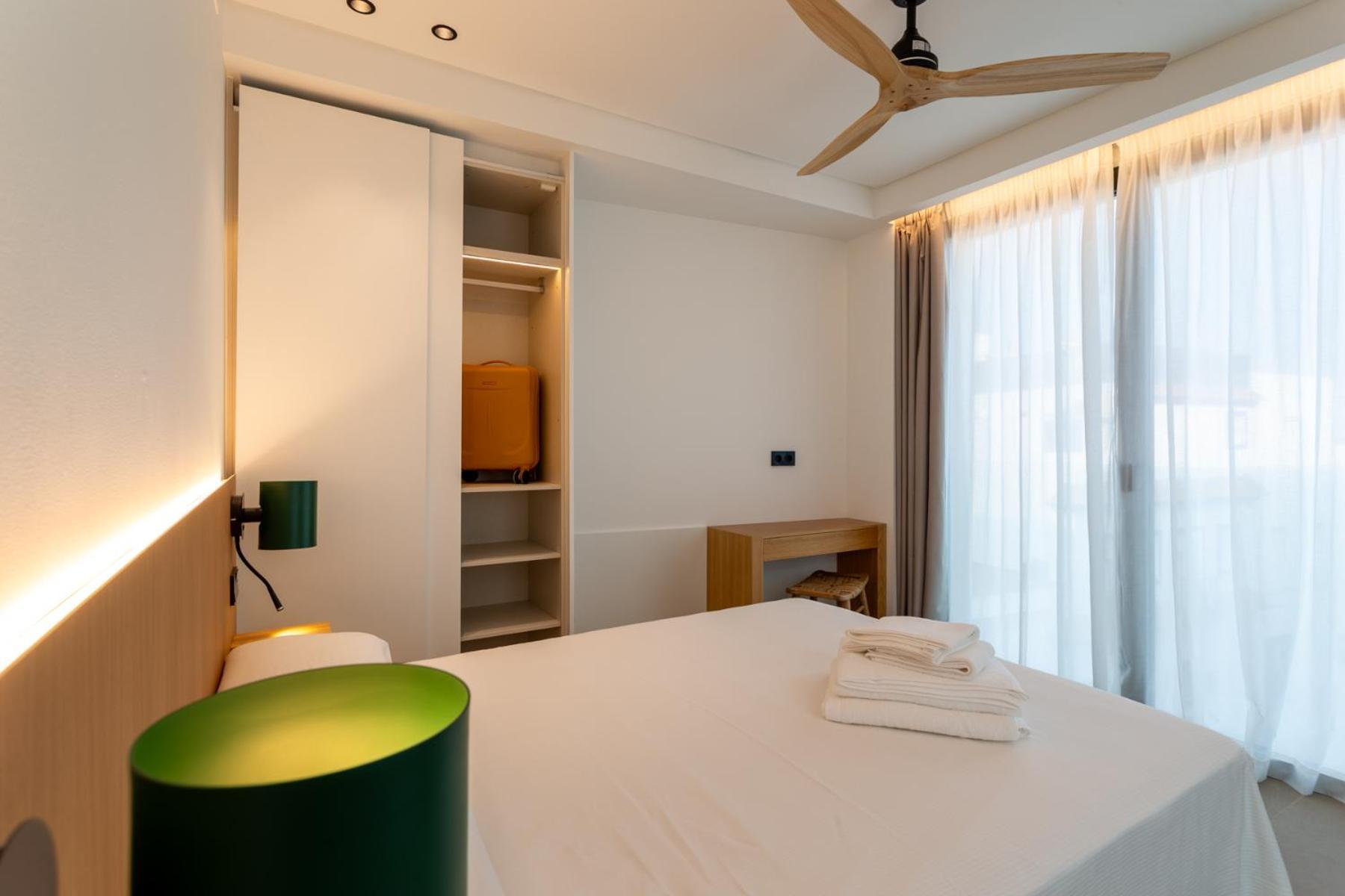 Hotel Apartamentos Hamus Conil De La Frontera Exteriör bild